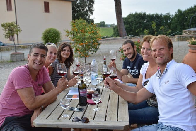 4 WINES TASTING in a Chianti Classico Farm (Visit/tour at the winery included) - Is $33.72 a fair price?