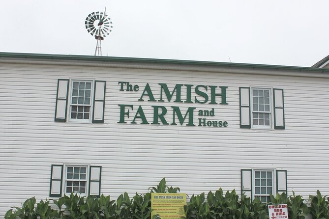 Amish Farm and House Day Tour from Washington D.C. - A slower view of Amish Country