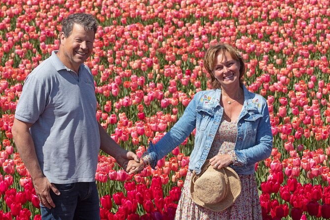 Amsterdam: Day trip to Tulip Farm, Keukenhof + Windmill Cruise - Food, comfort, and what to bring