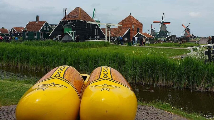 Amsterdam: Experience Zaanse Schans Windmills & Cheese Farm - First Walk Through the Windmill Village