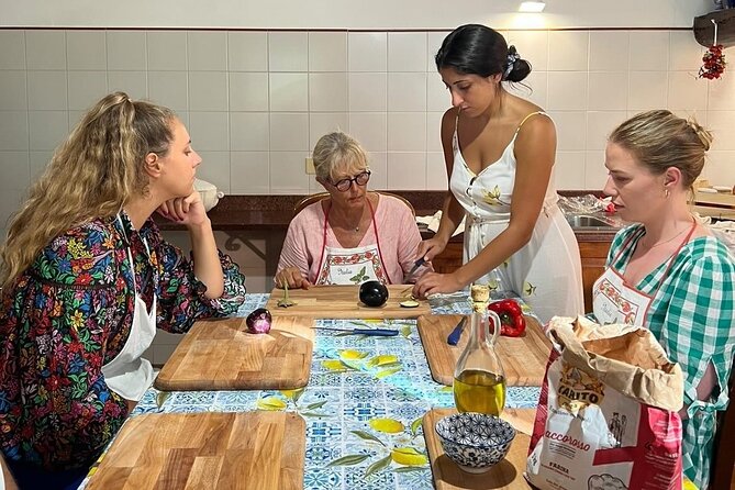 Authentic cooking class on a farm with a view of Sorrento. - Shaping ravioli and other stuffed pasta