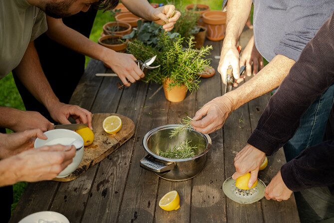Award winning "From Farm to Table, A Culinary Day in Lyon" - Practical details that affect the day