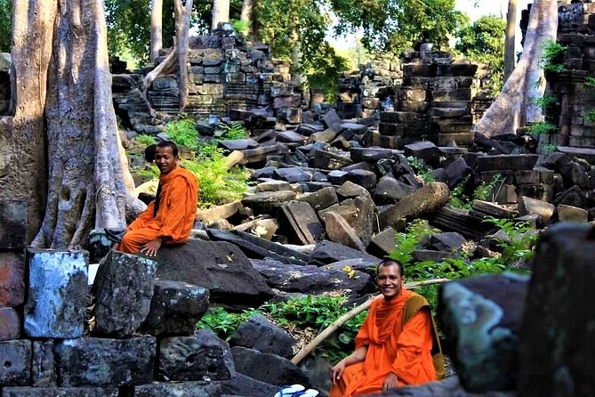 Banteay Chhmar Temple & Silk Farm Private Day Trip from Siem Reap - West Baray and Svay Romiet Pagoda