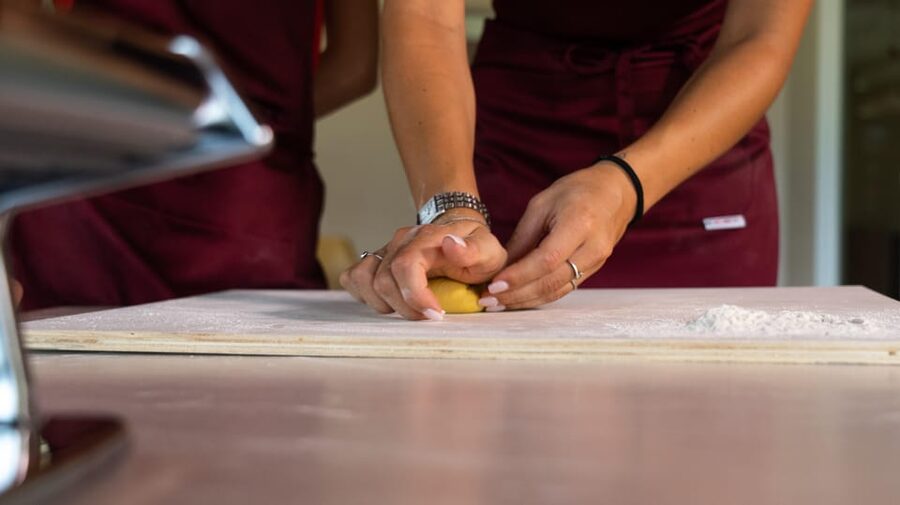 Bardolino: Garda Lake Pasta Cooking Class at Agritourism - Who will enjoy this class most?