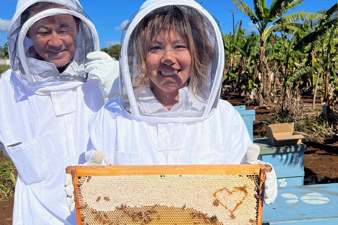 Bee Farm Ecotour and Honey Tasting in Waialua, North Shore Oahu - Who will enjoy this most