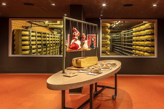Bern Small-Group Day Trip from Lucerne With Emmental Dairy Visit - Group size, walking, and the pace of the day