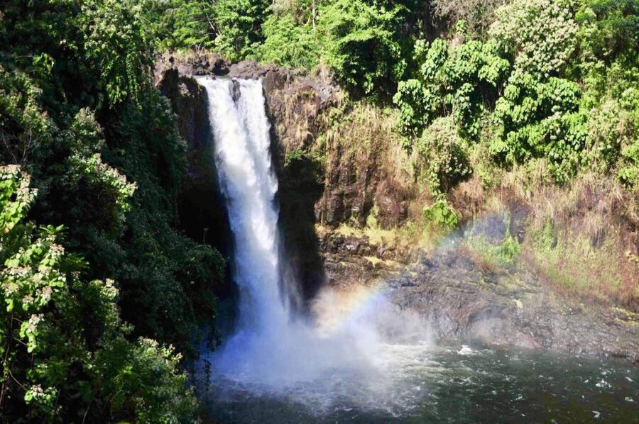 Big Island: Volcanoes, Waterfalls, & Coffee Farm Day-Trip - What makes this Big Island tour worth considering