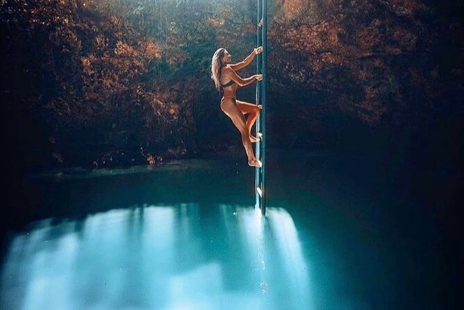 Blue Hole Mineral Swim, Negril Ricks Cafe, & Herb Farm Combo Tour - Key points at a glance