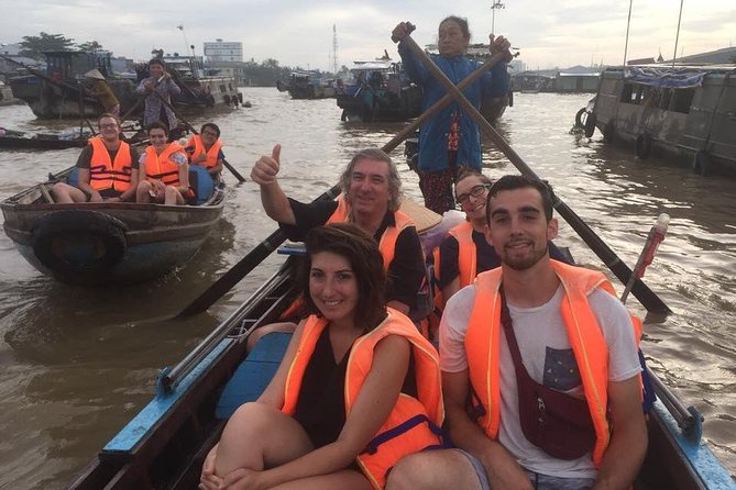 Cai Rang floating market, see sunrise, CaCao orchard, small canal - Seasonal fruit at the orchard