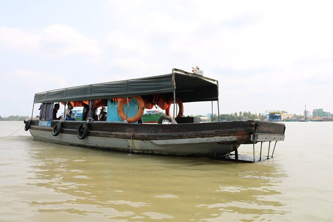 Can Tho day tour: fruit garden&floating fish farm in Son islet - Son Islet gives you a closer look at the Mekong