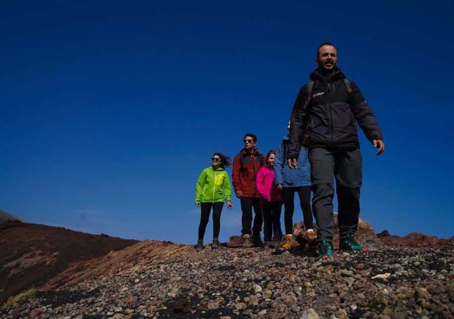 Catania: Guided Tour of Etna with Farm Visit & Food Tasting - The guides and the value of a small human touch