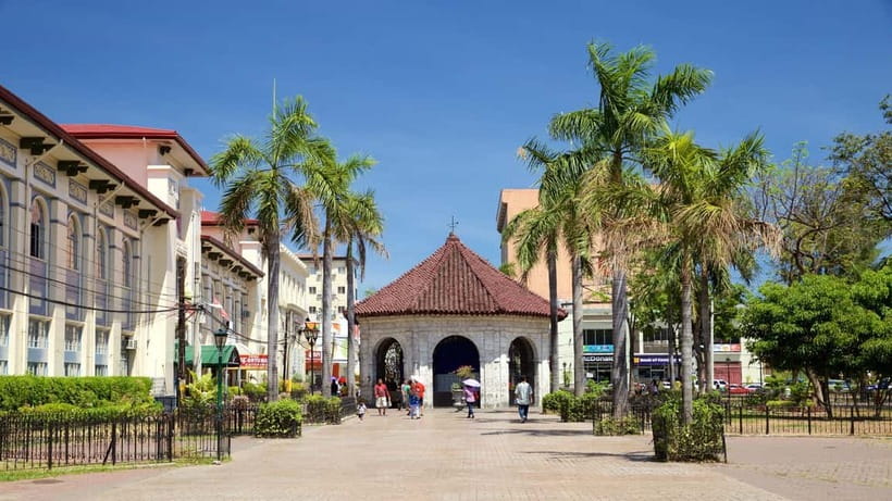 Cebu City Heritage Tour w Sirao Flower Farm & Temple of Leah - Who should book this experience?