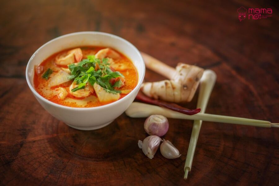 Chiang Mai: Cooking Class with Organic Farm at Mama Noi - From Chiang Mai pickup to the local market