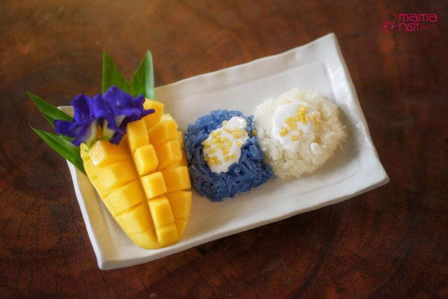 Chiang Mai: Cooking Class with Organic Farm at Mama Noi - Cooking at your own station