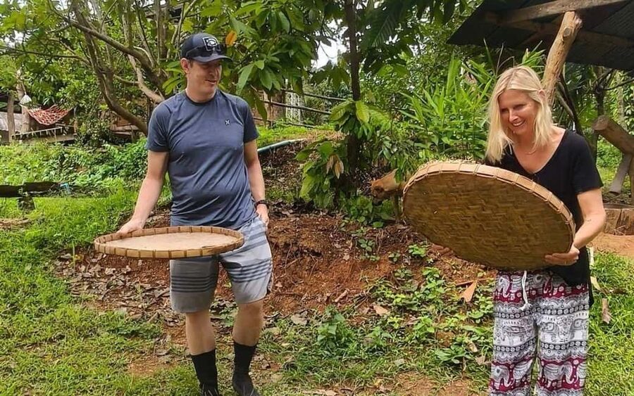 Chiang Mai: Half-Day Rice Farming Experience - Changing clothes and learning the rice cycle