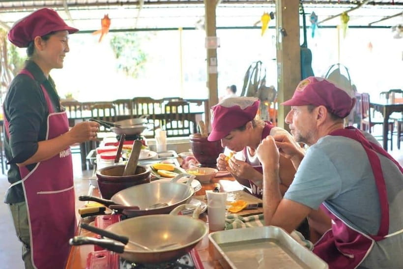 Chiang Rai:Lanna Home Cooking Class at Give Green Farm House - Who should book this experience?