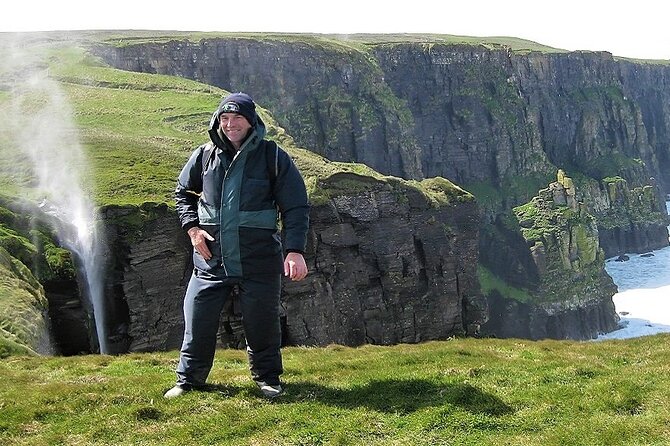 Cliffs of Moher walk with local farmer. Clare. Guided. 3.5 hours. - Starting in Doolin and walking toward the cliffs