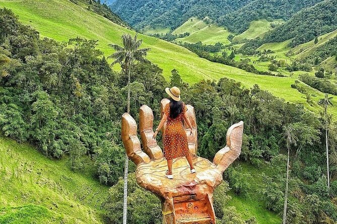 Cocora Valley Tour and Coffee Farms - Why the Willys jeep ride matters