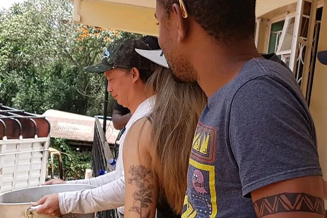 Coffee farm tour, coffee roasting and tasting experience - The guides shape the experience