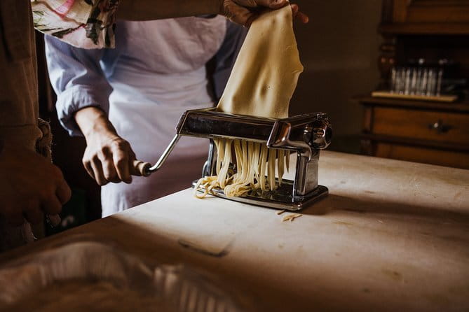 Cooking Class and Lunch at a Tuscan Farmhouse with Local Market Tour from Florence - Should you book this Tuscan farmhouse cooking class?