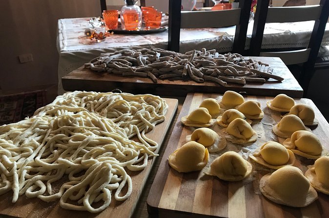 Cooking Class at a Farmhouse in Val d'Orcia Tuscany - Making pasta by hand
