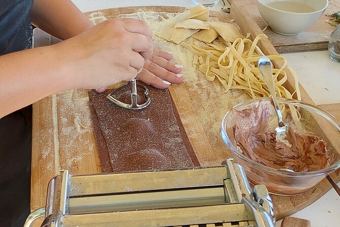 Cooking Class on a Family Farm in Chianti with Lunch - What the setting is really like