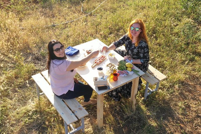 Cretan Farm Tour with Cheese-Making, Olive Oil Tasting & Picnic - Timing, access, and practical planning
