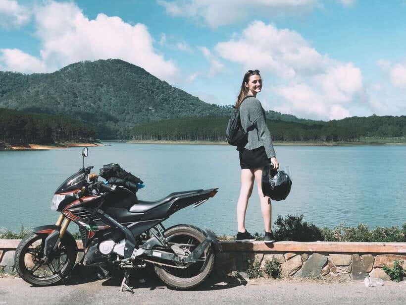 Dalat: MOTORBIKE TOUR TO PONGOUR FALLS- SILK- COFFEE FARM - Coffee, silk, rice wine, and working villages
