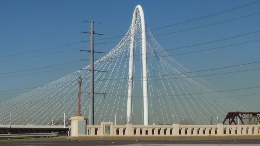 Dallas and Southfork Ranch Small-Group Combo Tour - The drive to Southfork Ranch