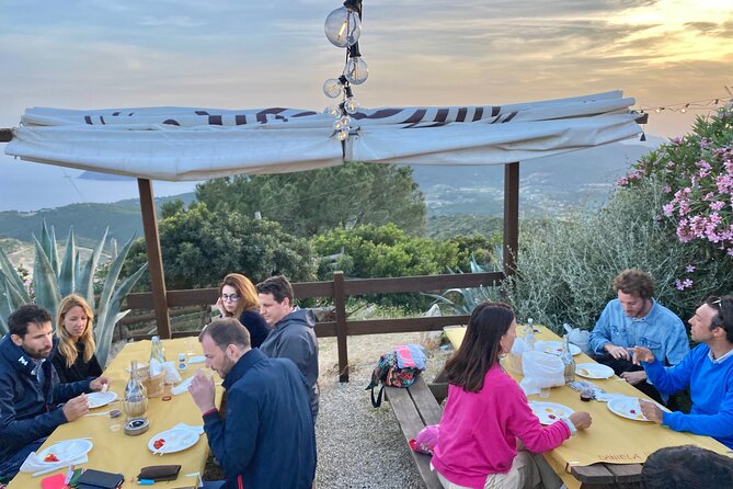 Elba Island Farmhouse tasting experience - The outdoor meal and the weather question