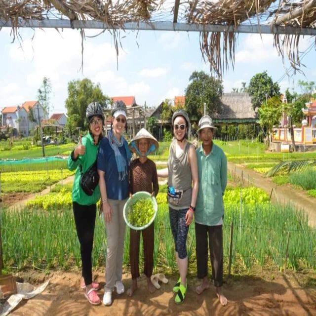 Farming - Local Market - Cooking Class In Tra Que Vegetable - Working with farmers instead of only taking photos