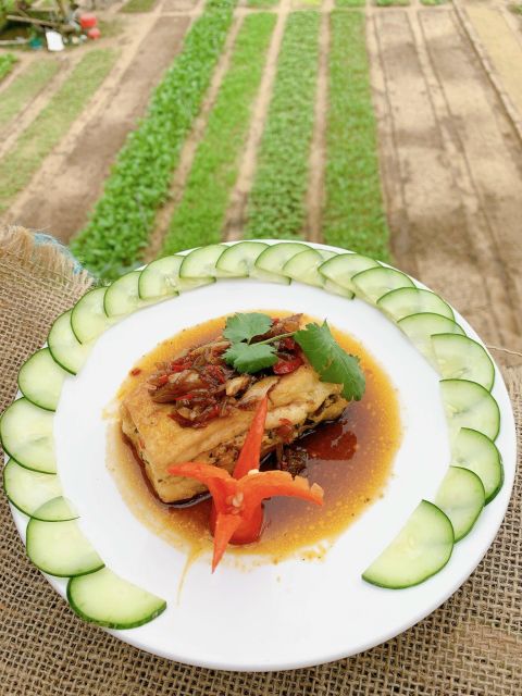 Farming with Farmers at ancient vegetable Village "Tra Que" - Key points to know before booking