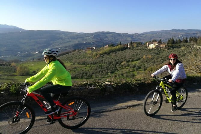Fiesole: Tuscan Countryside Half Day E-Bike Tour & Farm visit - What the e-bikes can and cannot do
