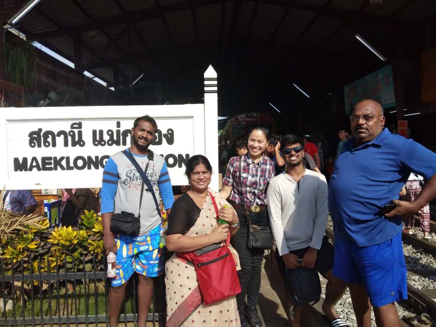 From Bangkok: Floating & Railway Markets Tour & Coconut Farm - Why this tour works as a Bangkok day trip