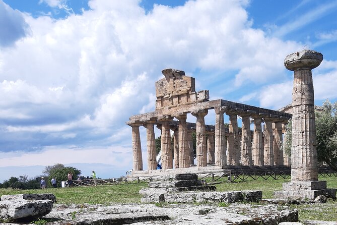 From Castellabate: Paestum Temples+Mozzarella Farm - Paestum’s three Greek temples in 90 minutes