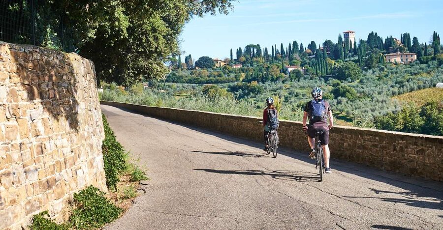 From Florence: Tuscan Hills Biking with Farm Tour and Lunch - Two hours through the Chianti Hills