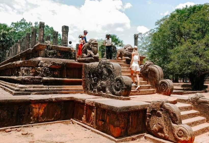 From Kandy : Polannaruwa ancient city with Farmers Lunch - Should you book the Kandy to Polonnaruwa day trip?