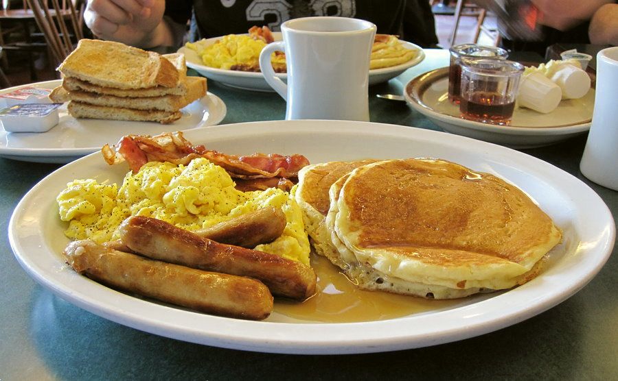 From Las Vegas: Maverick Ranch Breakfast and Horseback Ride - Is $129 good value?