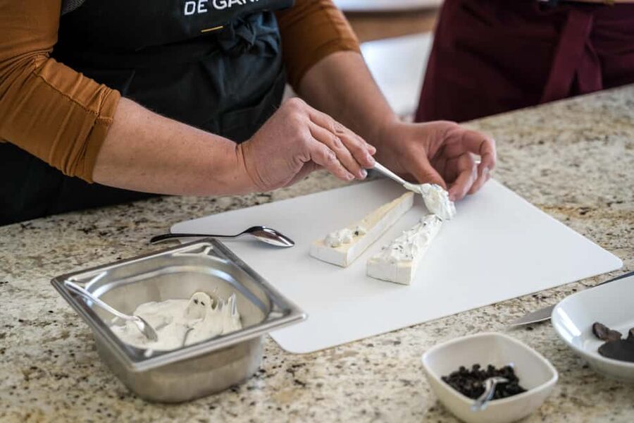 From location: Truffle farm visit, culinary workshop, meal - What the culinary workshop actually includes