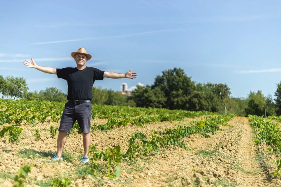 From Montecatini Terme: Wine Experience in Tuscan Farm - Who will enjoy this Tuscan farm afternoon?