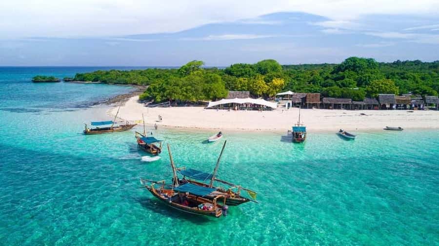 FROM NUNGWI: STONE TOWN, SPICE FARM TOUR AND PRISONAL ISLAND - Why this combination works from Nungwi
