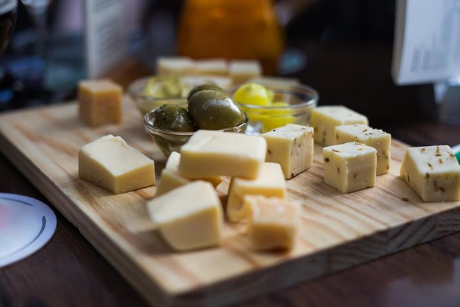 From Parma: Parmigiano Reggiano Farm Tour & Tasting with Transfer - The guides make a real difference