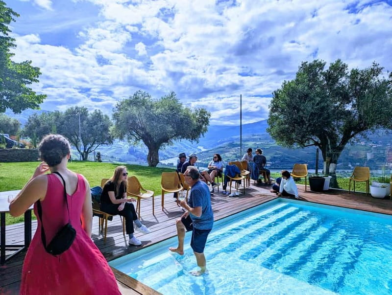 From Porto: 2 Wine Regions, Farm-to-Table Lunch & Boat - Why this day trip works so well