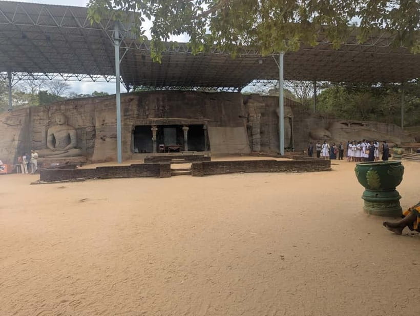 From Sigiriya:Polonnaruwa Day Tour with Farmers lunch - The farmers lunch is the day’s real highlight