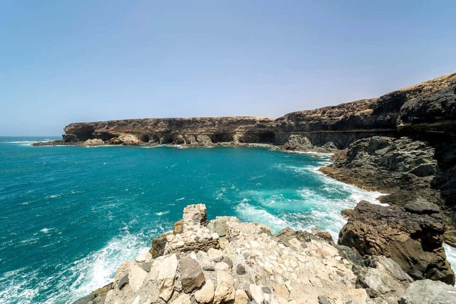 Fuerteventura farm, caves and rural villages tour with lunch - Pajara and the church with Aztec-style details