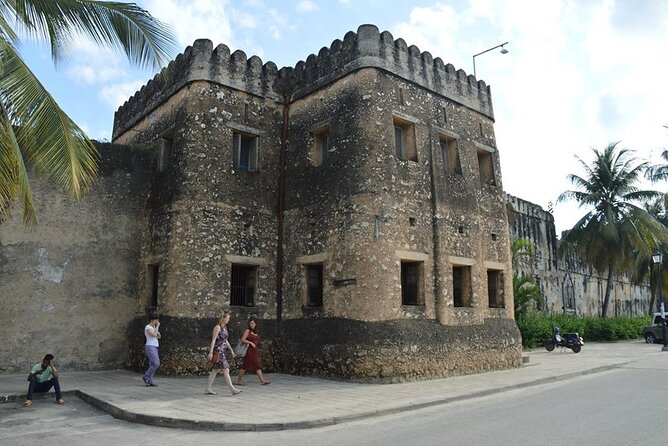 Full-Day Guided private Dolphins tour+ Monkeys + Stone town &spice Farm Zanzibar - Final verdict: a useful but tiring overview