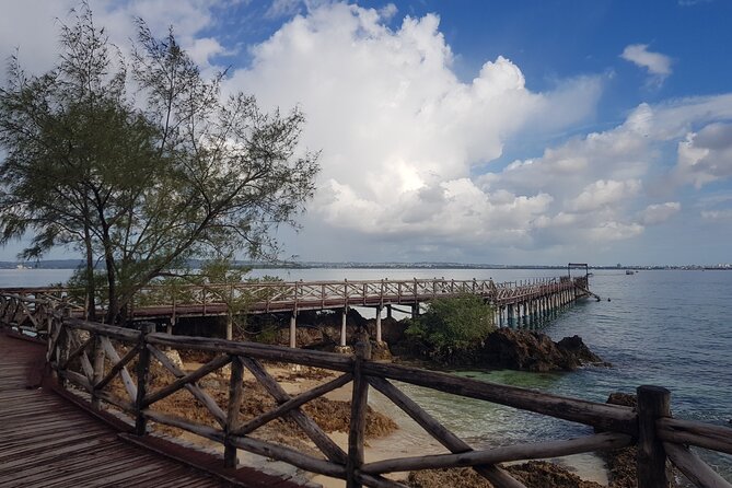 Full Day Private Spice Farm Stone Town and Prison Island - Should you book it?