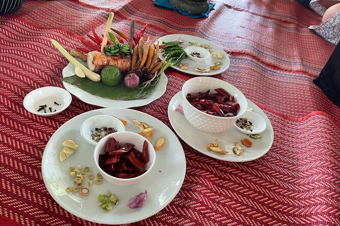 Full Day Thai Cooking at Farm (Chiang Mai) - Learning to Use a Wok With Confidence