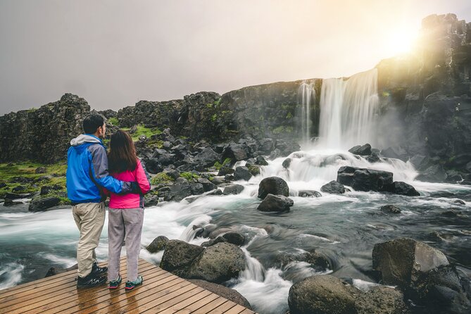 Golden Circle and Lunch at Fridheimar Tomato Farm - with photos - Geysir and Strokkur: wait for the ground to erupt
