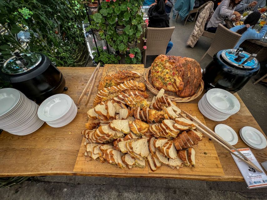 Golden Circle & Lunch at Fridheimar Tomato Farm- with photos - Key points at a glance